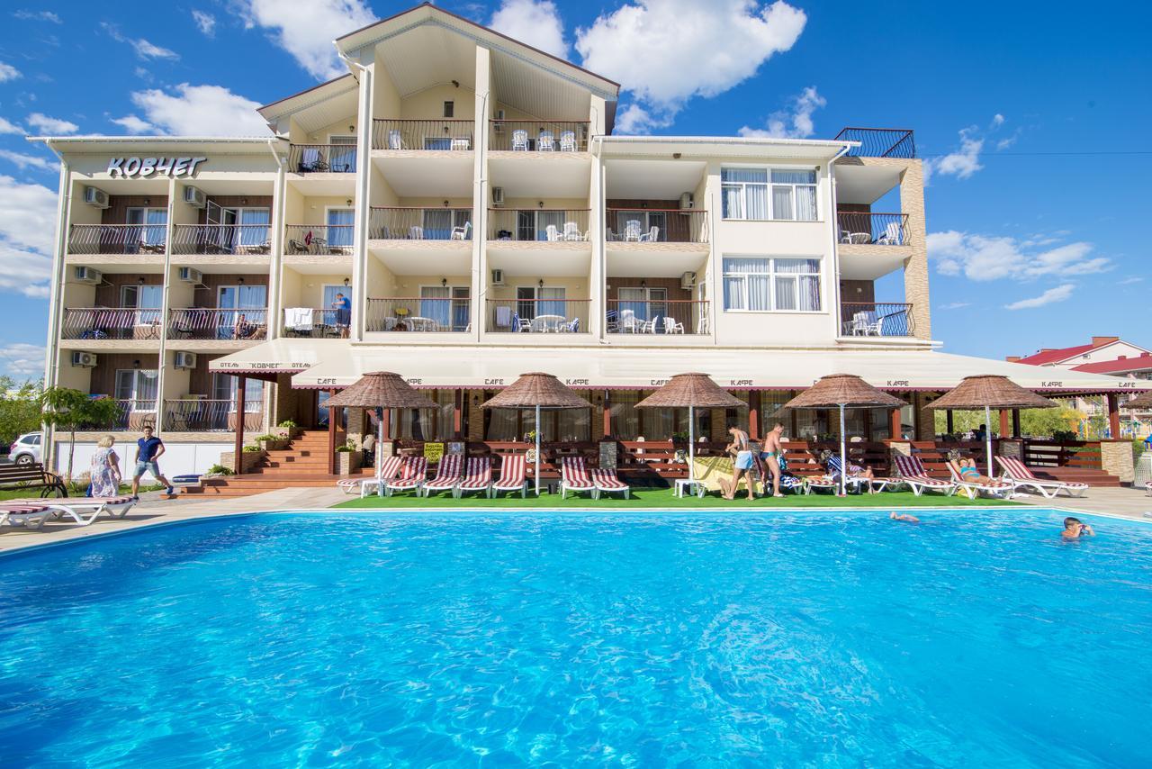 Kovcheg Hotel Zatoka Exterior photo